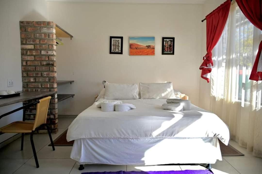 The Farmhouse Boutique Guesthouse And Beergarden Cc オウチョ 部屋 写真